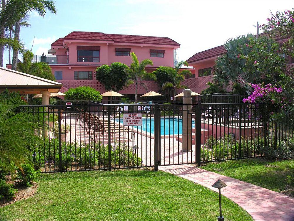Away Inn Lauderdale-by-the-Sea Съоръжения снимка