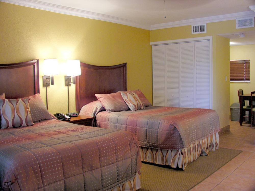Away Inn Lauderdale-by-the-Sea Екстериор снимка