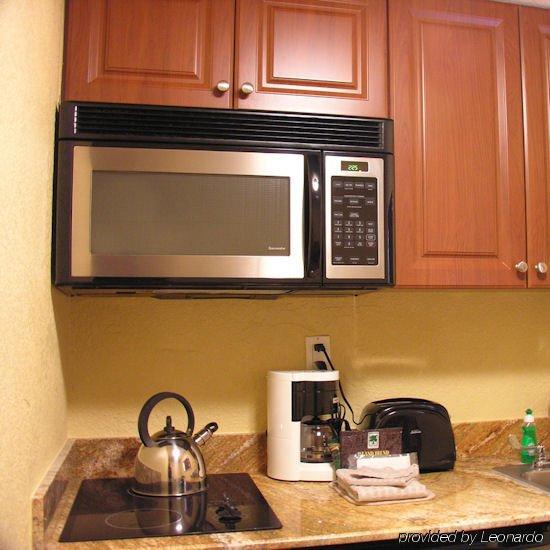 Away Inn Lauderdale-by-the-Sea Стая снимка