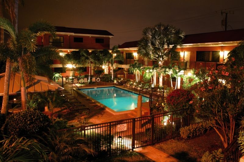 Away Inn Lauderdale-by-the-Sea Екстериор снимка