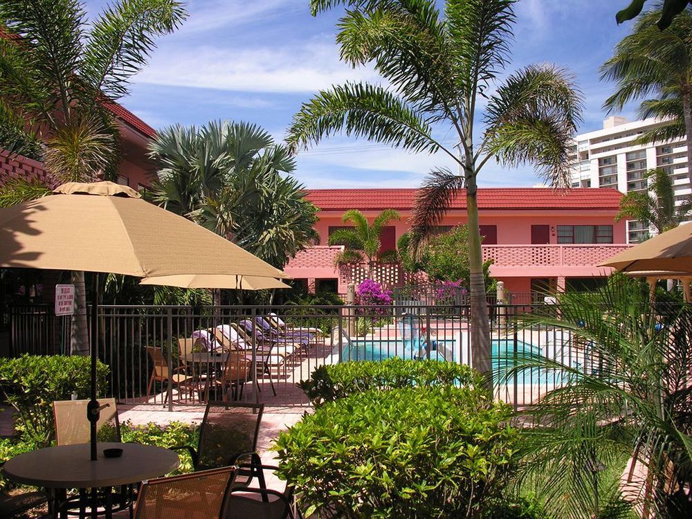Away Inn Lauderdale-by-the-Sea Екстериор снимка