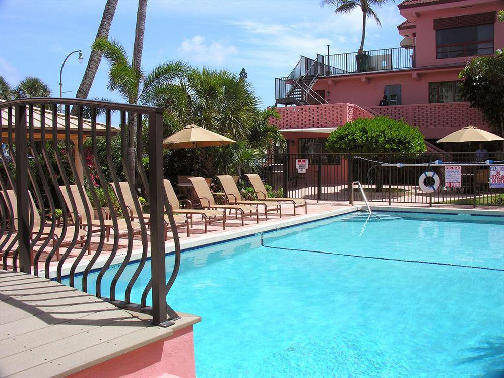 Away Inn Lauderdale-by-the-Sea Екстериор снимка