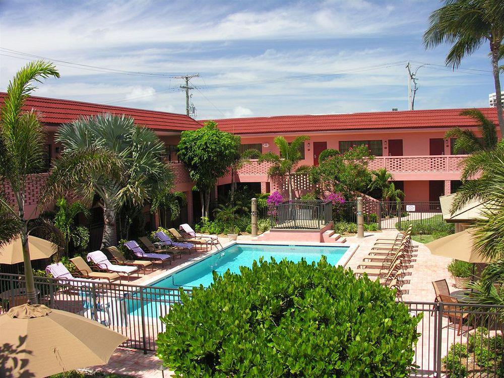 Away Inn Lauderdale-by-the-Sea Екстериор снимка